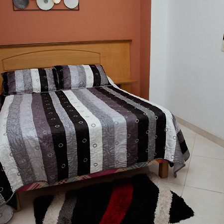 Hotel Real Guatape Bagian luar foto