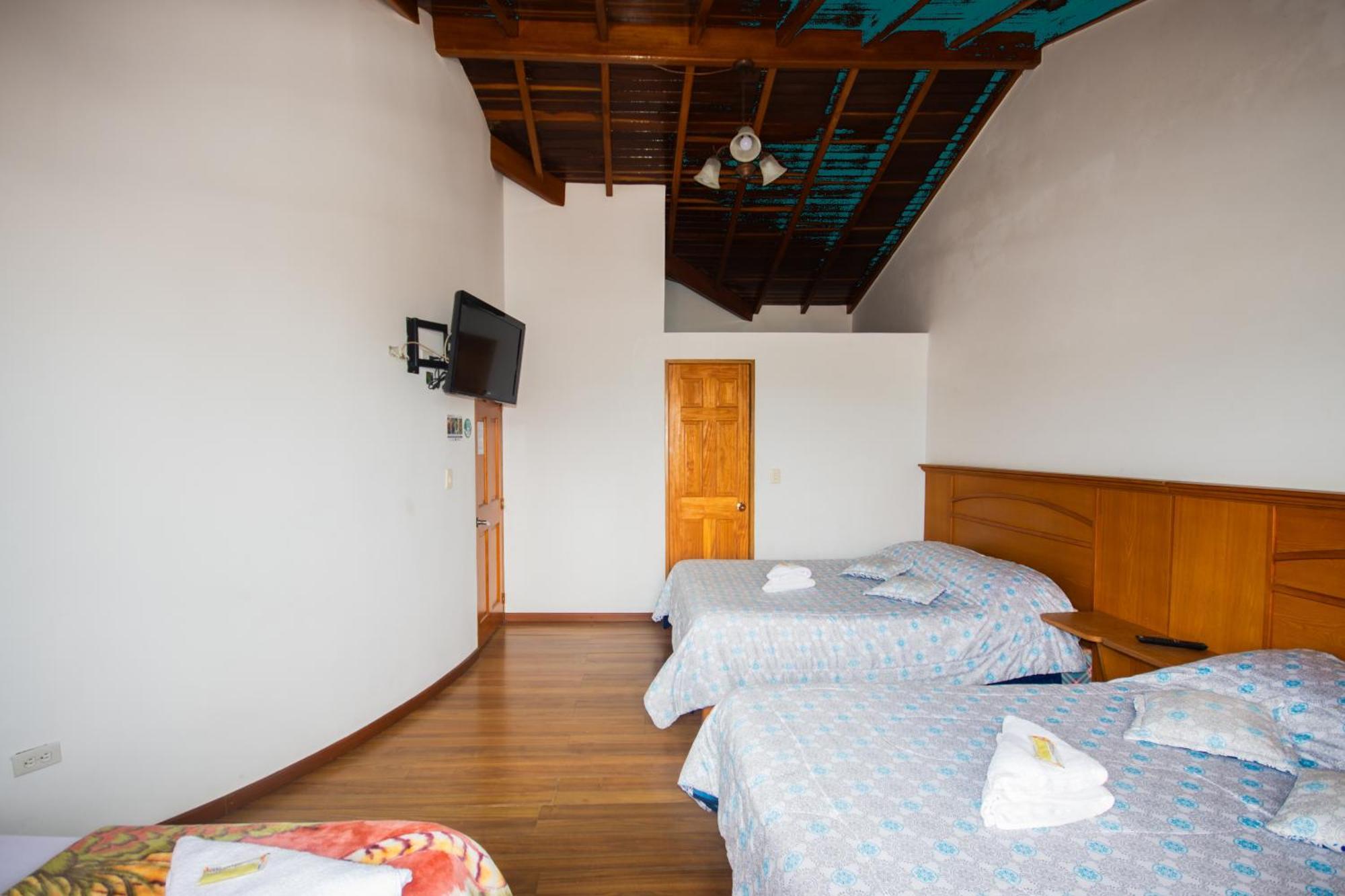 Hotel Real Guatape Bagian luar foto
