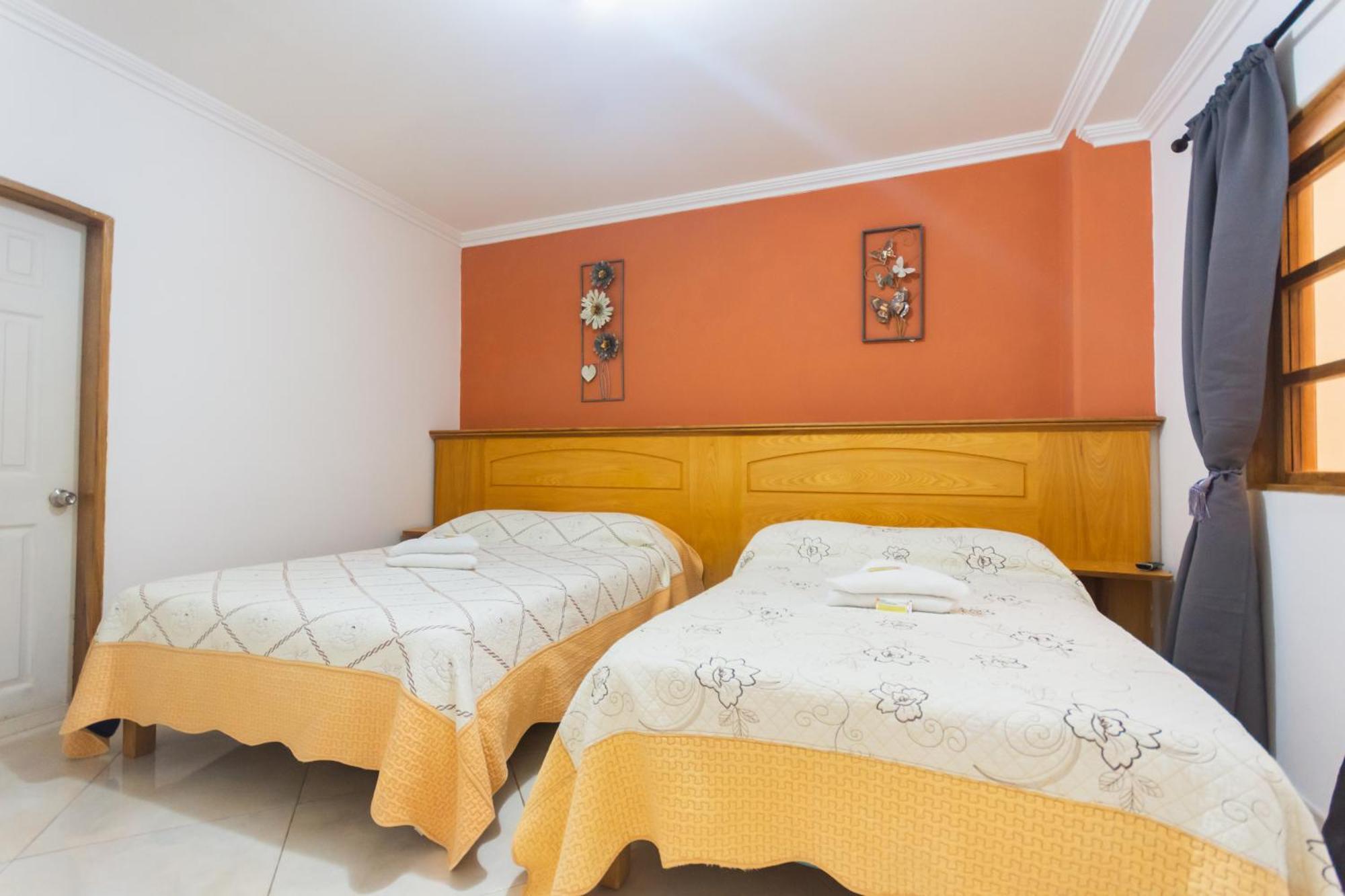 Hotel Real Guatape Bagian luar foto