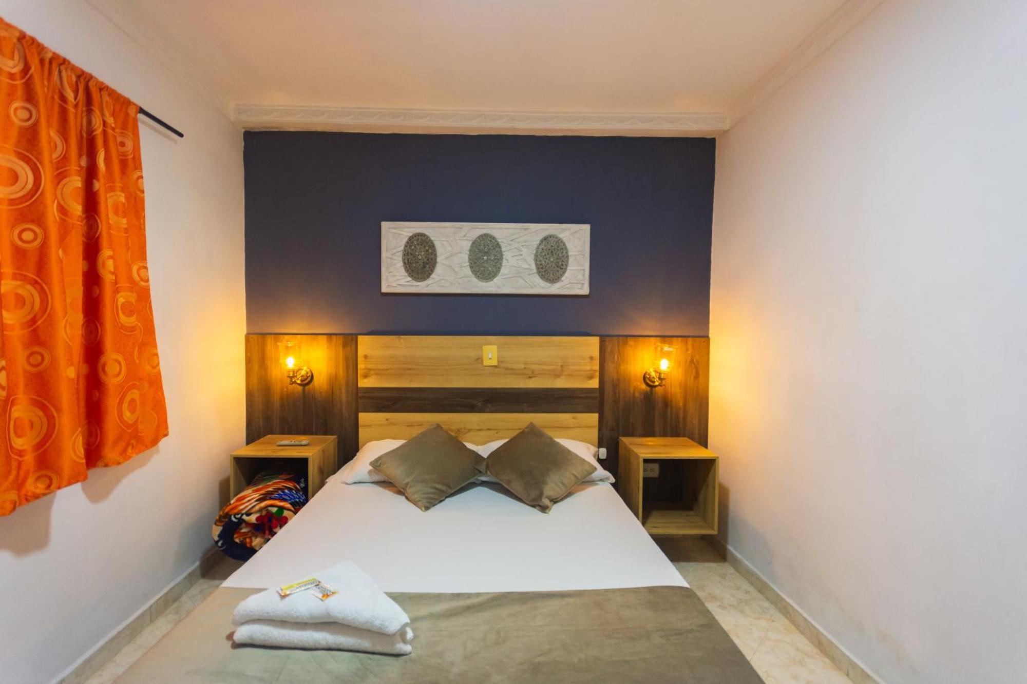 Hotel Real Guatape Bagian luar foto