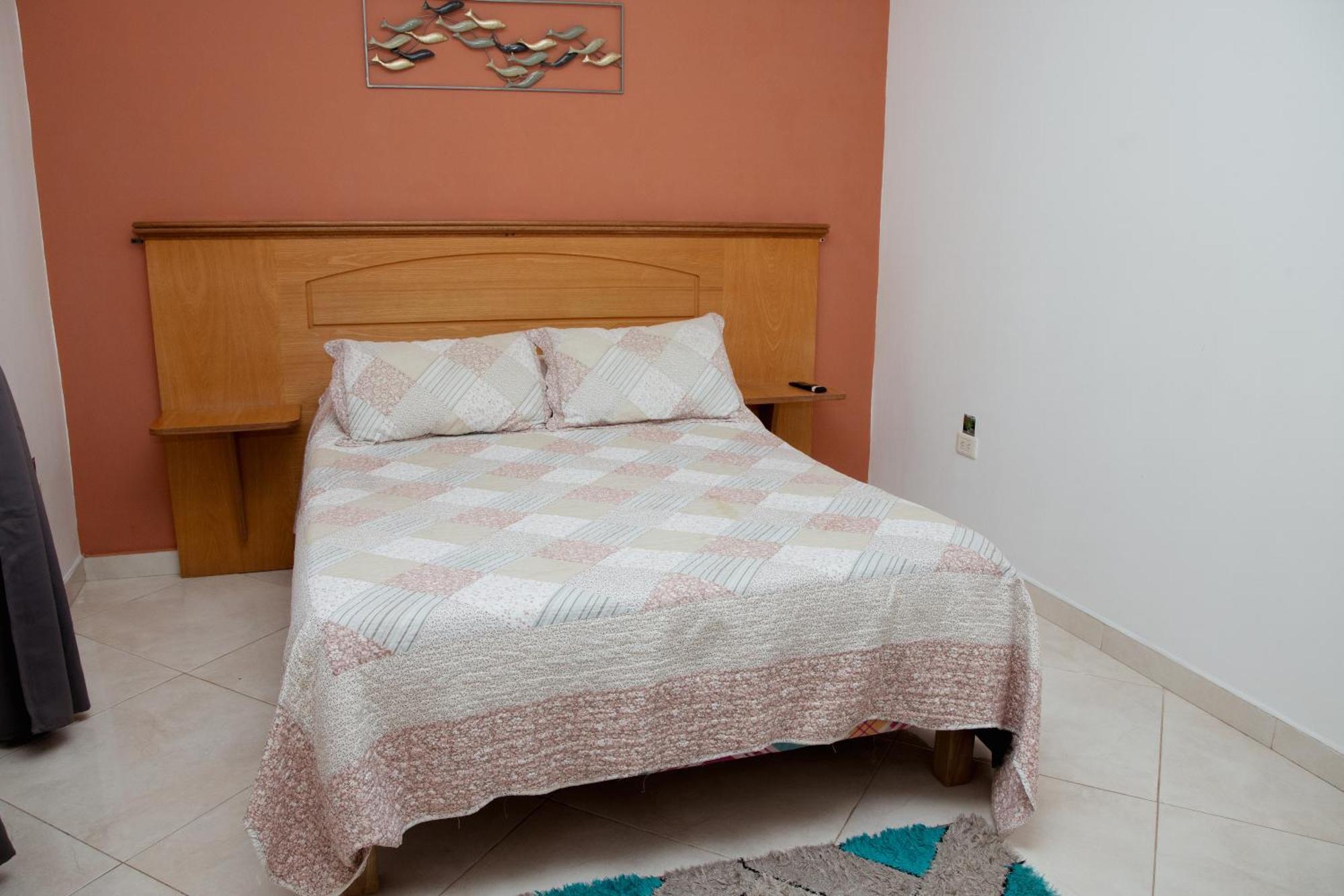 Hotel Real Guatape Bagian luar foto